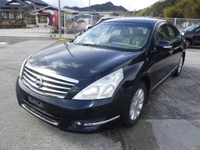 Nissan TEANA