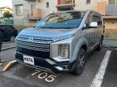 Mitsubishi DELICA D5