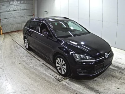 Volkswagen GOLF VARIANT