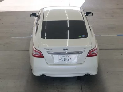 Nissan TEANA