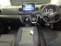 Nissan CARAVAN VAN лот № 4060 оценка 5  с аукциона в Японии 2