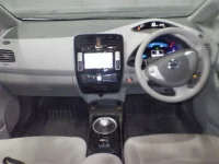 Nissan LEAF лот № 99 оценка 4  с аукциона в Японии 2