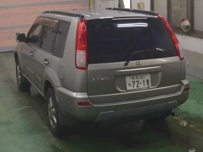 Nissan X-TRAIL