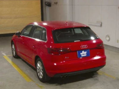 Audi A3  с аукциона в Японии