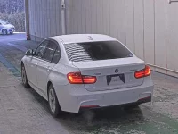 BMW 3-Series лот № 6088 оценка 3  с аукциона в Японии 1