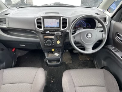 Mitsubishi DELICA D2