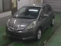 Honda FIT лот № 108 оценка 3.5  с аукциона в Японии 5