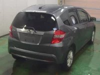 Honda FIT лот № 108 оценка 3.5  с аукциона в Японии 6