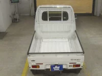 Daihatsu HIJET TRUCK лот № 2015 оценка 4  с аукциона в Японии 5