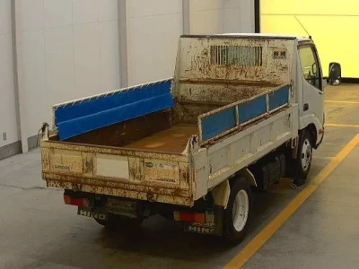 Hino DUTRO  с аукциона в Японии