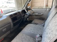 Mazda BONGO лот № 2150 оценка 3.5  с аукциона в Японии 4