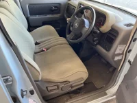 Nissan CUBE лот № 2165 оценка 3.5  с аукциона в Японии 3