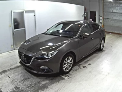 Mazda AXELA  с аукциона в Японии