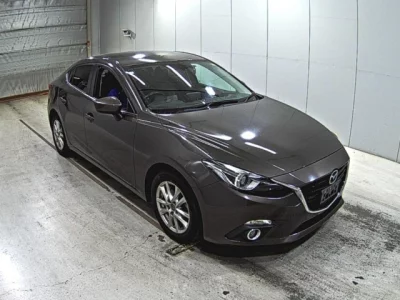 Mazda AXELA  с аукциона в Японии