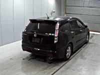 Honda STREAM лот № 2143 оценка 4  с аукциона в Японии 4