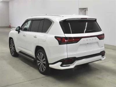 Lexus LX