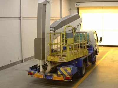 Hino DUTRO  с аукциона в Японии