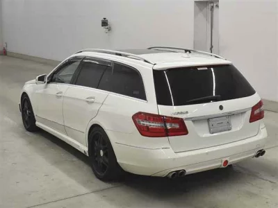 Mercedes-Benz E CLASS WAGON