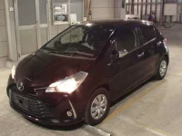 Toyota VITZ лот № 3005 оценка 4.5  с аукциона в Японии 3