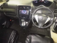 Nissan SERENA лот № 3002 оценка 4  с аукциона в Японии 2