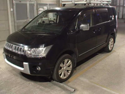 Mitsubishi DELICA D5