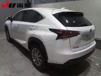 Lexus NX лот № 9207 оценка 4  с аукциона в Японии 1