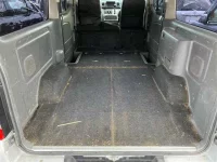 Nissan CARAVAN VAN лот № 70063 оценка 3  с аукциона в Японии 9