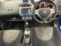 Honda FIT лот № 2233 оценка RA  с аукциона в Японии 4