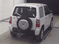 Nissan KIX лот № 5102 оценка 3.5  с аукциона в Японии 3