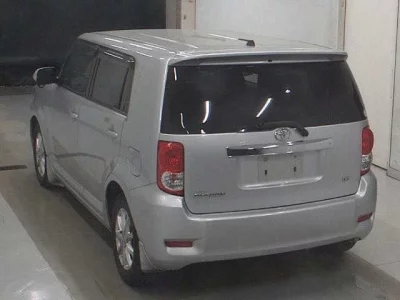 Toyota COROLLA RUMION