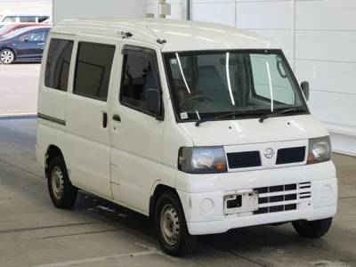 Nissan CLIPPER VAN