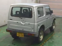 Suzuki JIMNY лот № 1018 оценка R  с аукциона в Японии 6