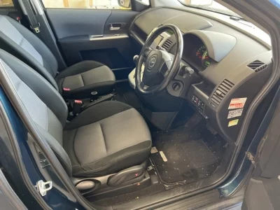 Mazda PREMACY  с аукциона в Японии