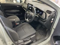 Toyota AQUA лот № 2258 оценка 3  с аукциона в Японии 3