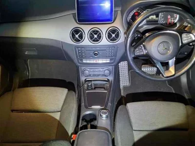 Mercedes-Benz B CLASS