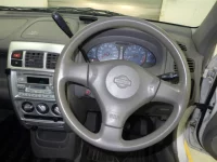 Nissan CUBE лот № 8582 оценка R  с аукциона в Японии 4