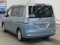 Nissan SERENA лот № 2281 оценка RA  с аукциона в Японии 1