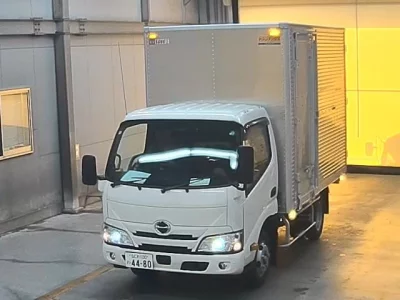 Hino DUTRO  с аукциона в Японии