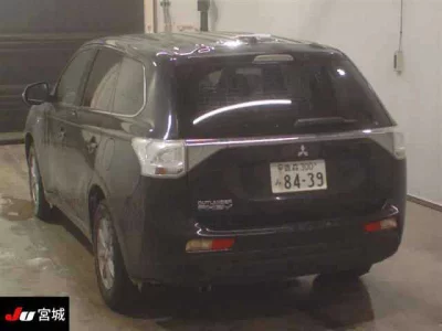 Mitsubishi OUTLANDER PHEV