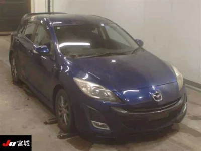 Mazda AXELA  с аукциона в Японии