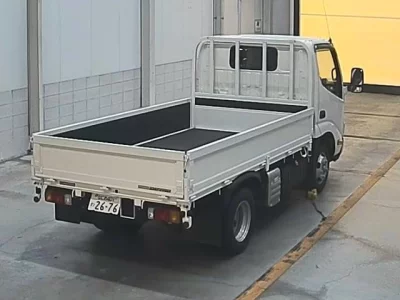 Hino DUTRO  с аукциона в Японии