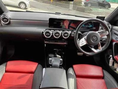 Mercedes-Benz CLA CLASS