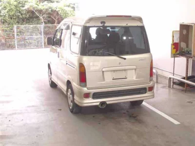 Daihatsu ATRAI SEVEN