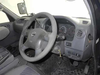 Nissan CARAVAN VAN  с аукциона в Японии