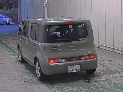 Nissan CUBE