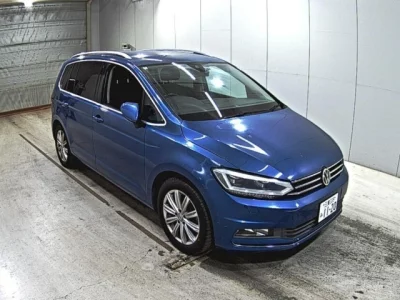 Volkswagen GOLF TOURAN