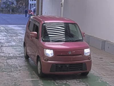 Suzuki MRWAGON