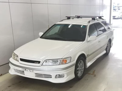 Toyota MARK2 QUALIS