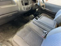 Nissan CARAVAN VAN лот № 5588 оценка 3.5  с аукциона в Японии 4