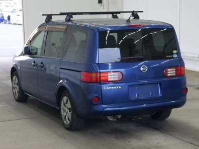 Nissan LAFESTA